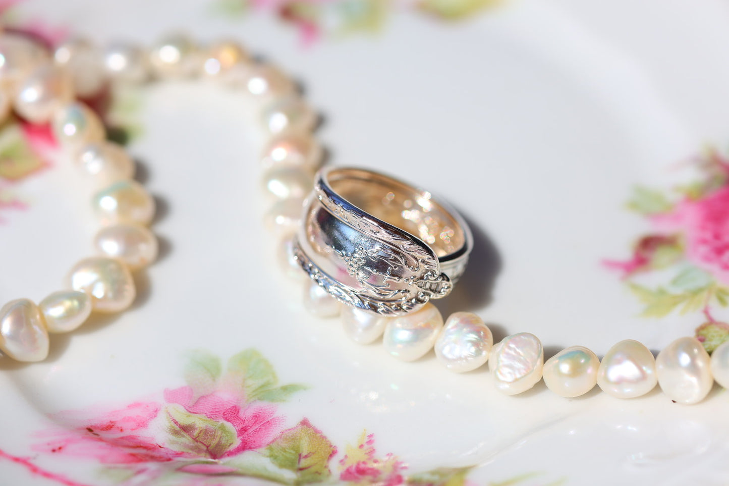 Size 9- antique Sterling silver ring