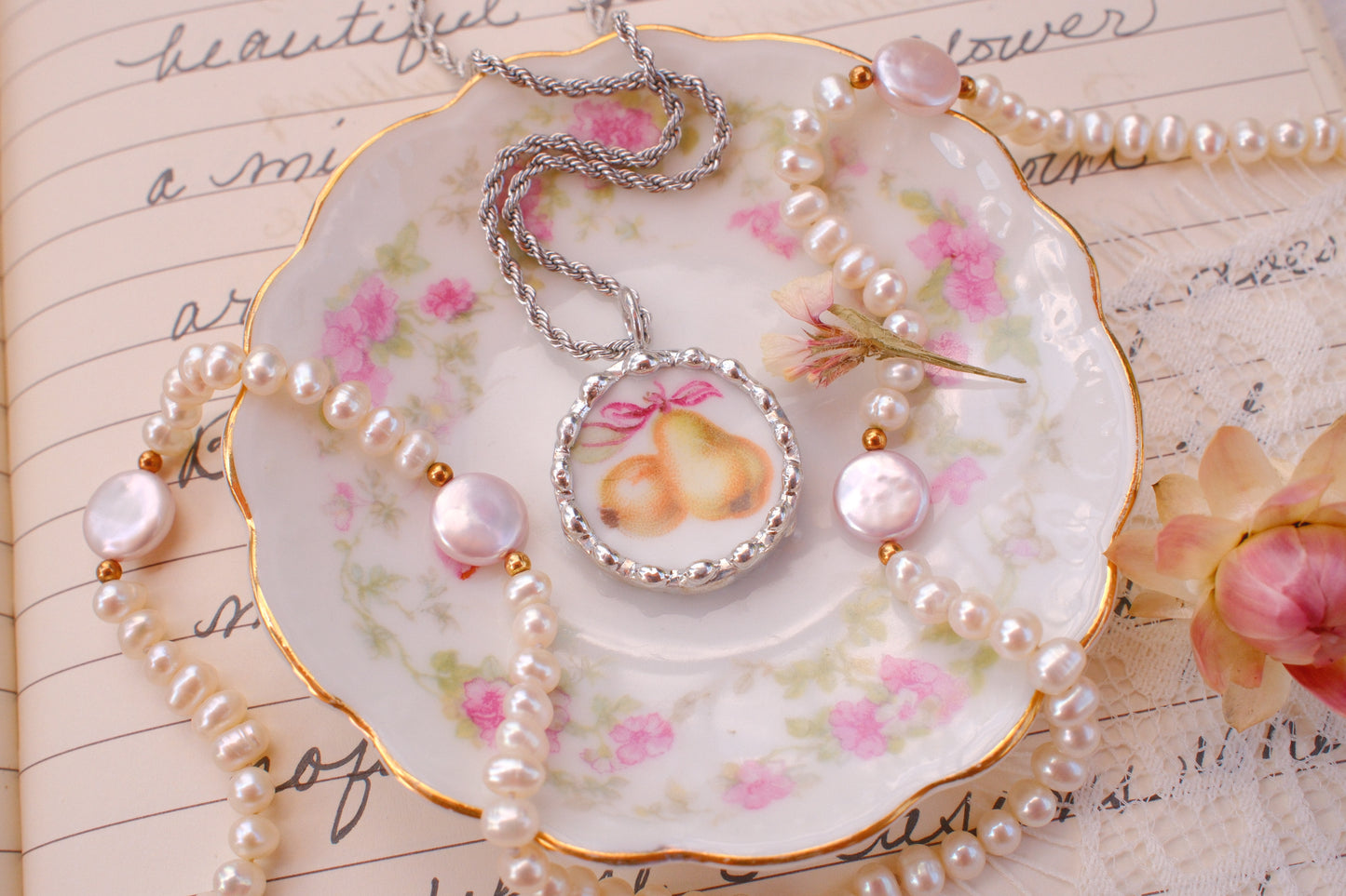 Pears & Bows