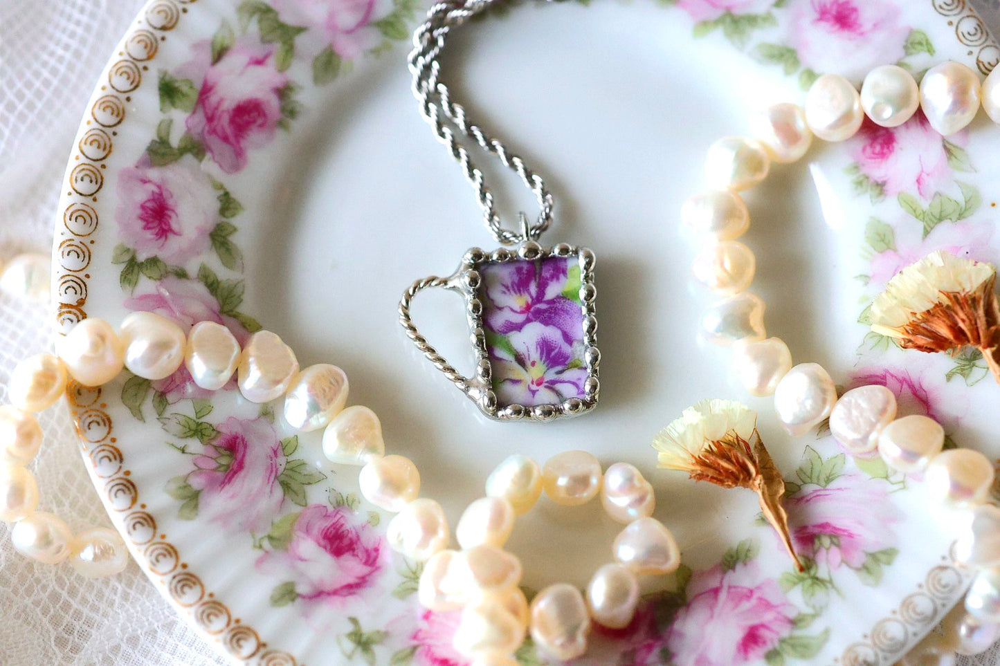 40’s Violet Tea Cup