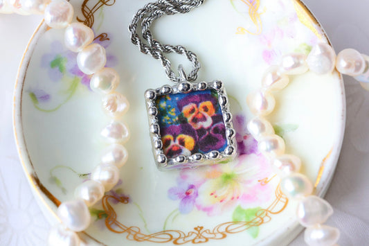 Card of Pansy Gardens