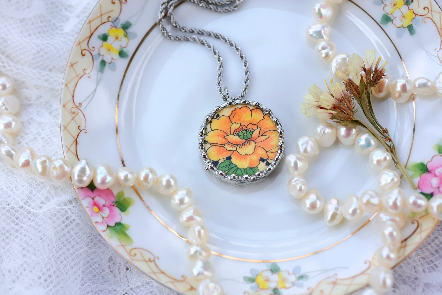 1928~ Love in Poppies