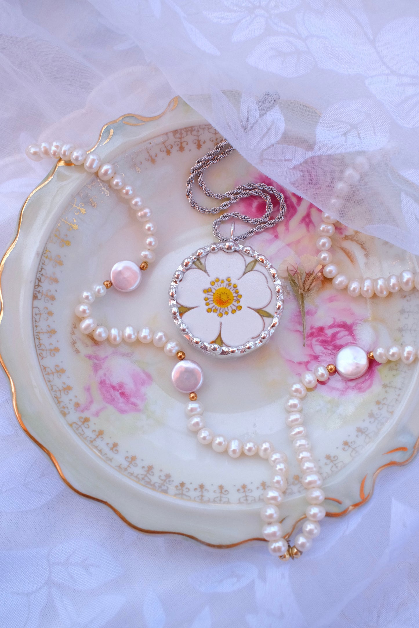 Strawberries n Cream Petals