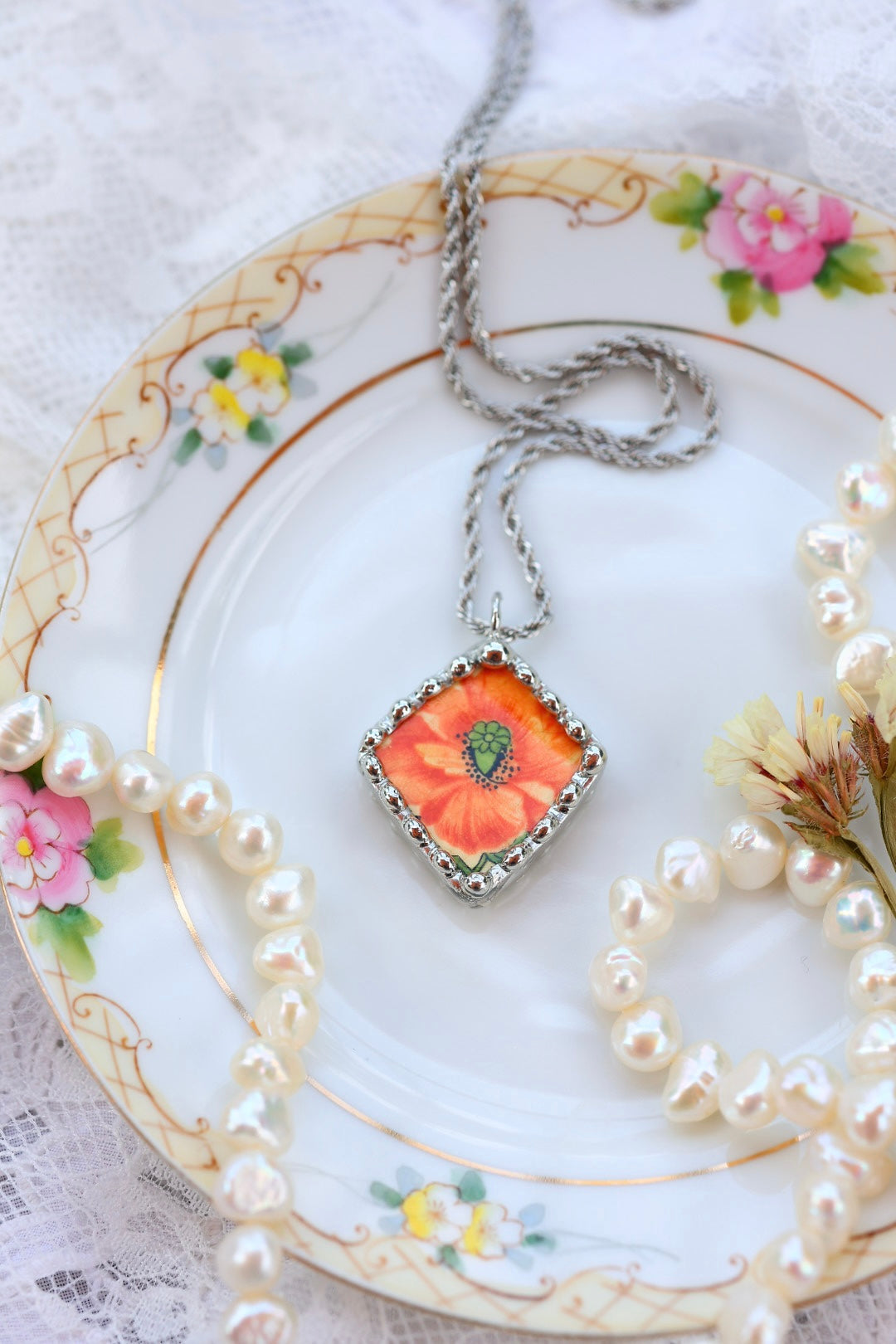 1927~ Diamond Poppy