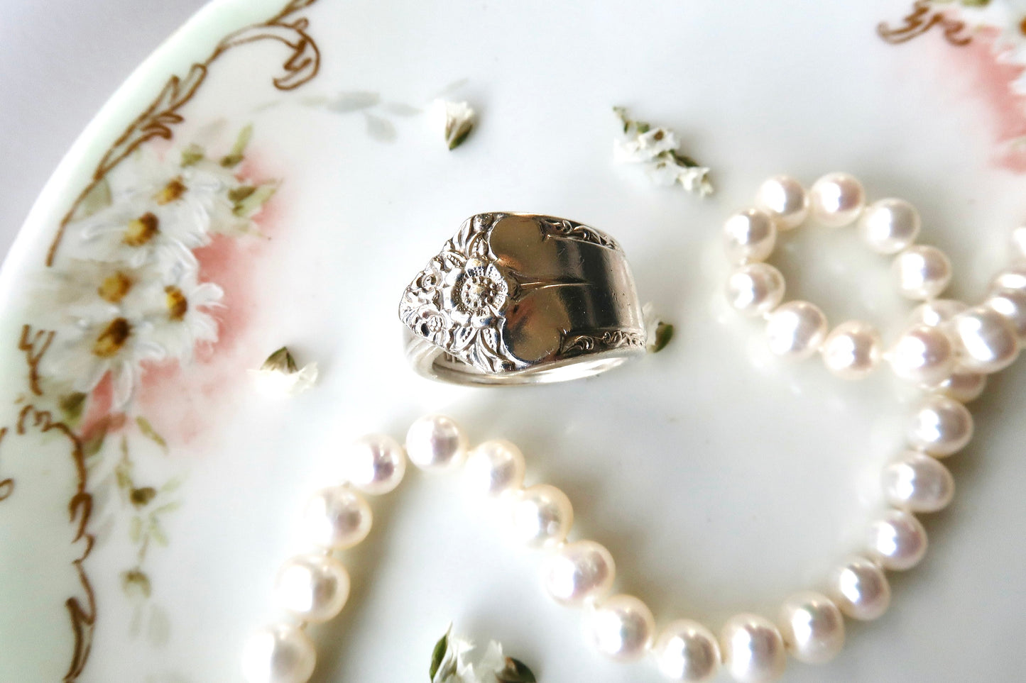 Vintage Spoon Ring (Size 8)